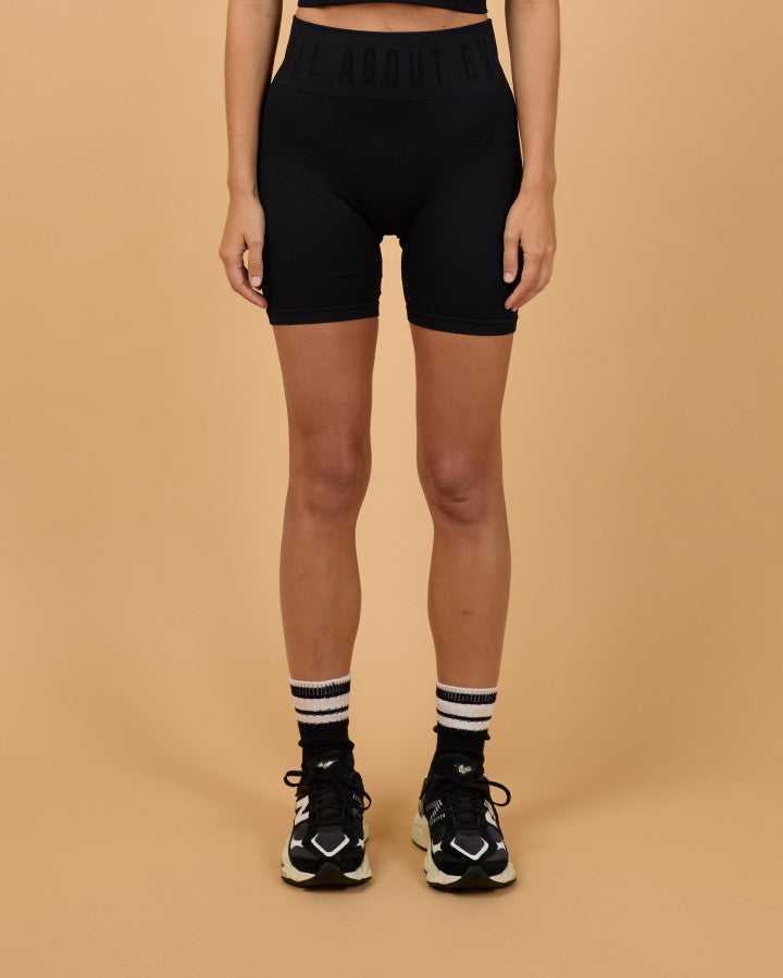 Remi Rib Bike Short - Black